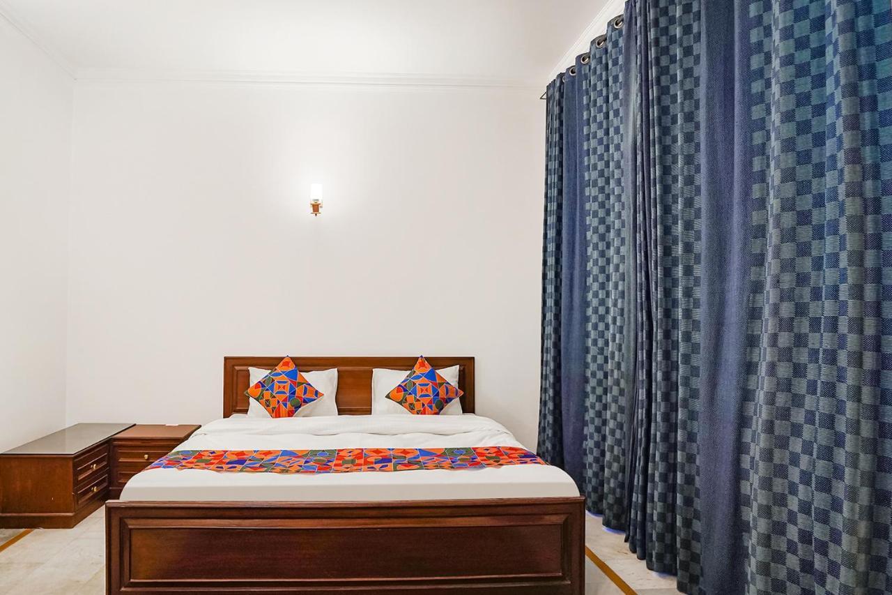 Fabexpress Goodwill Homes New Delhi Buitenkant foto
