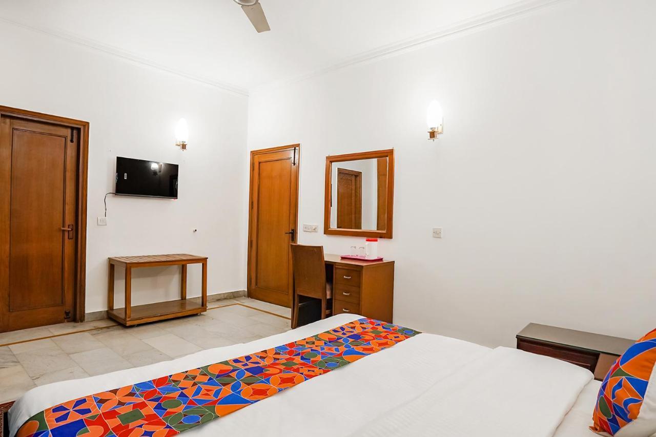 Fabexpress Goodwill Homes New Delhi Buitenkant foto